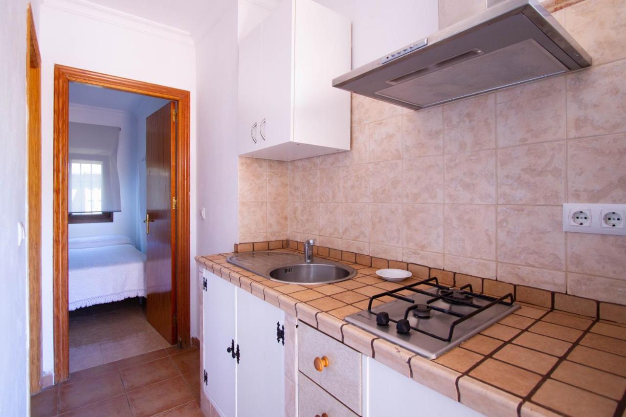 Apartamentos Turisticos Trajano Bolonia Ngoại thất bức ảnh