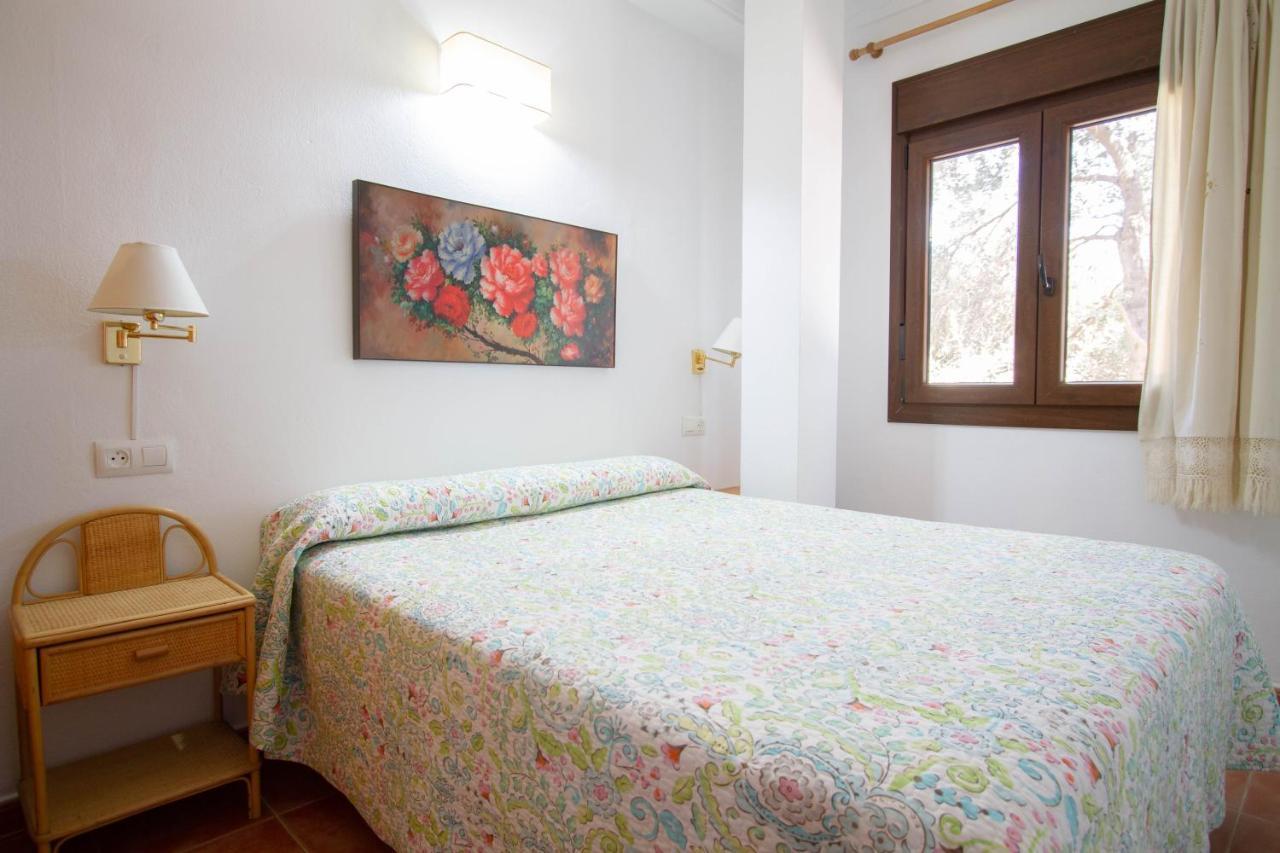 Apartamentos Turisticos Trajano Bolonia Ngoại thất bức ảnh