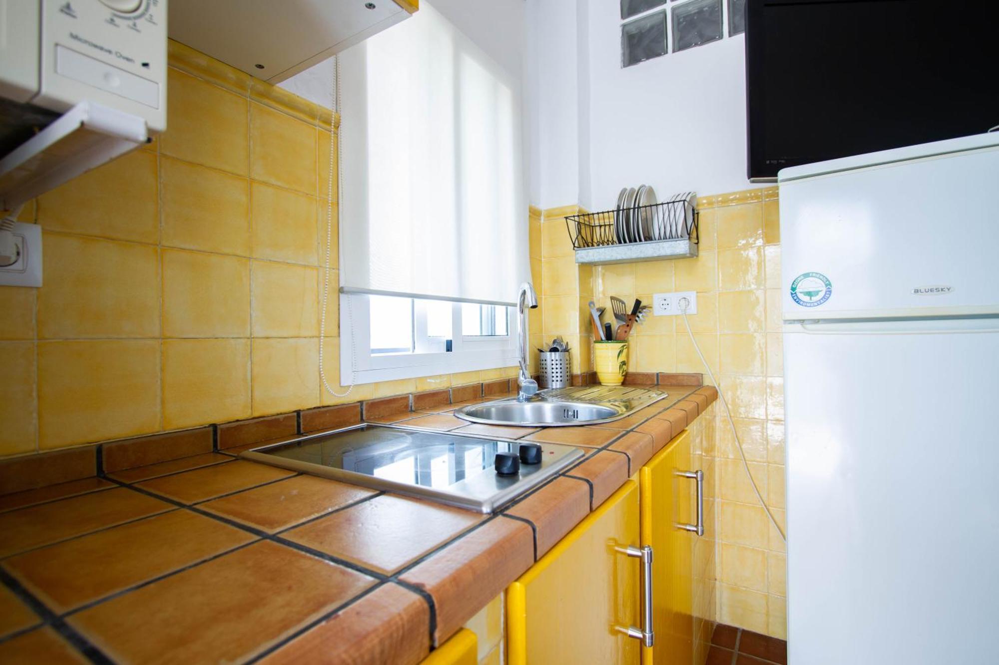 Apartamentos Turisticos Trajano Bolonia Ngoại thất bức ảnh