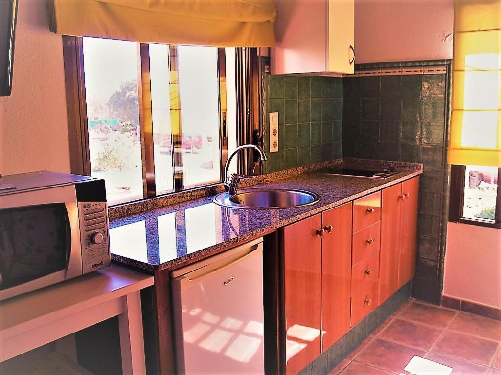 Apartamentos Turisticos Trajano Bolonia Ngoại thất bức ảnh