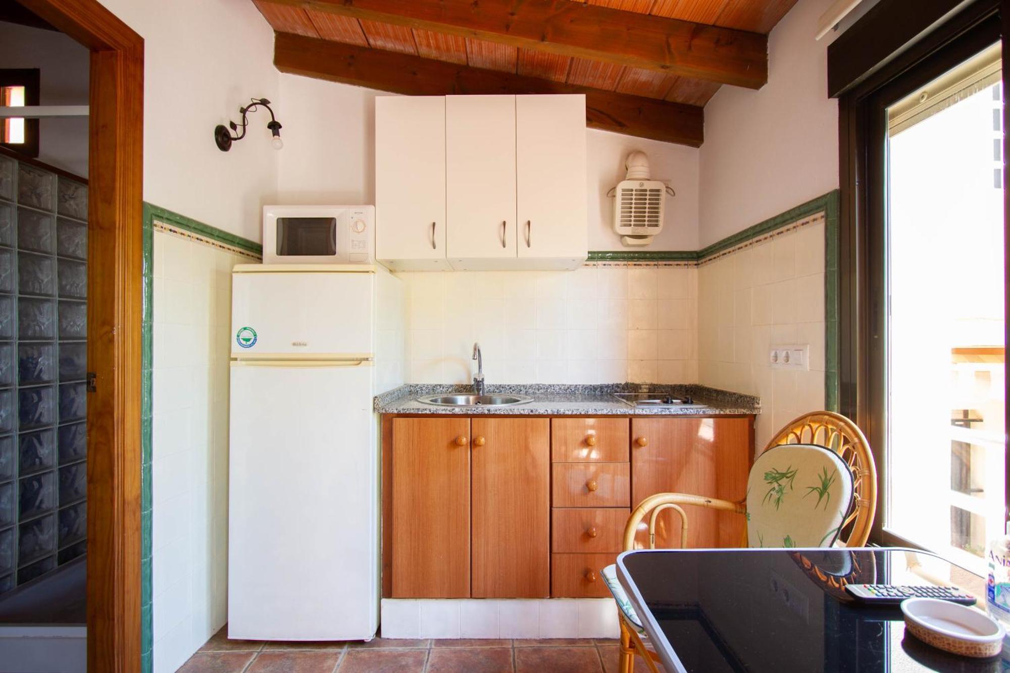 Apartamentos Turisticos Trajano Bolonia Ngoại thất bức ảnh